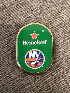 New York Islanders Heineken Pin      ny hockey nhl pins collectible collectibles